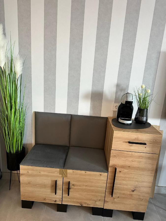 Fewo Sky21 * Langen Exklusives Appartment Vollausstattung / Zentrale Lage *Neu* Екстер'єр фото