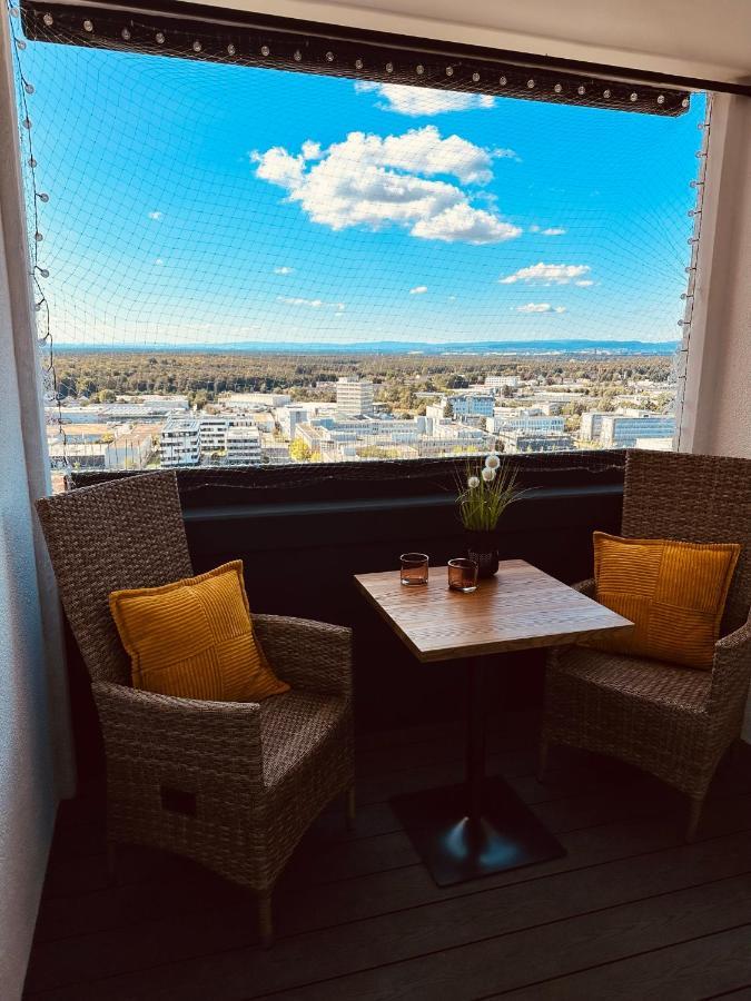 Fewo Sky21 * Langen Exklusives Appartment Vollausstattung / Zentrale Lage *Neu* Екстер'єр фото